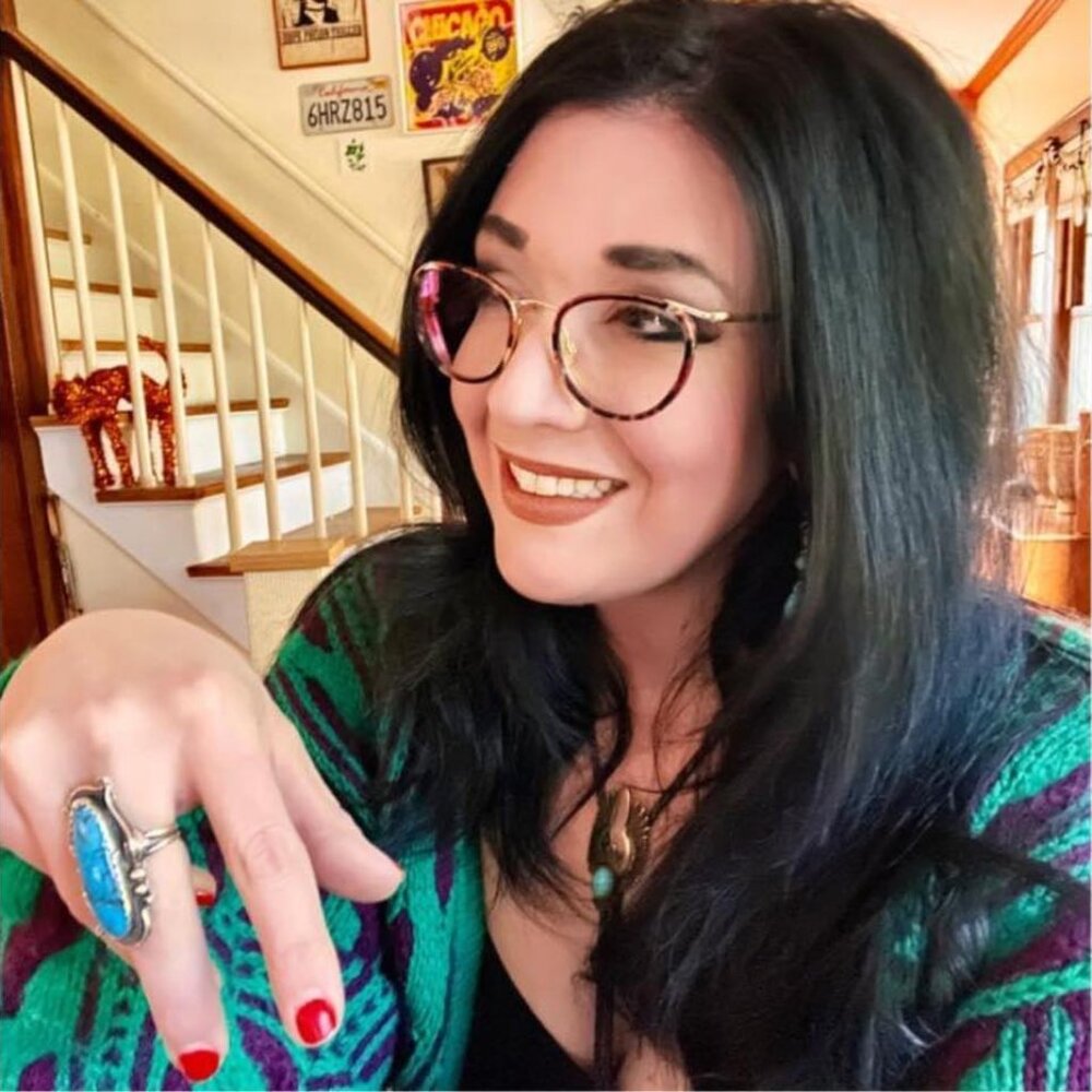 Meet your Posher, Ashley